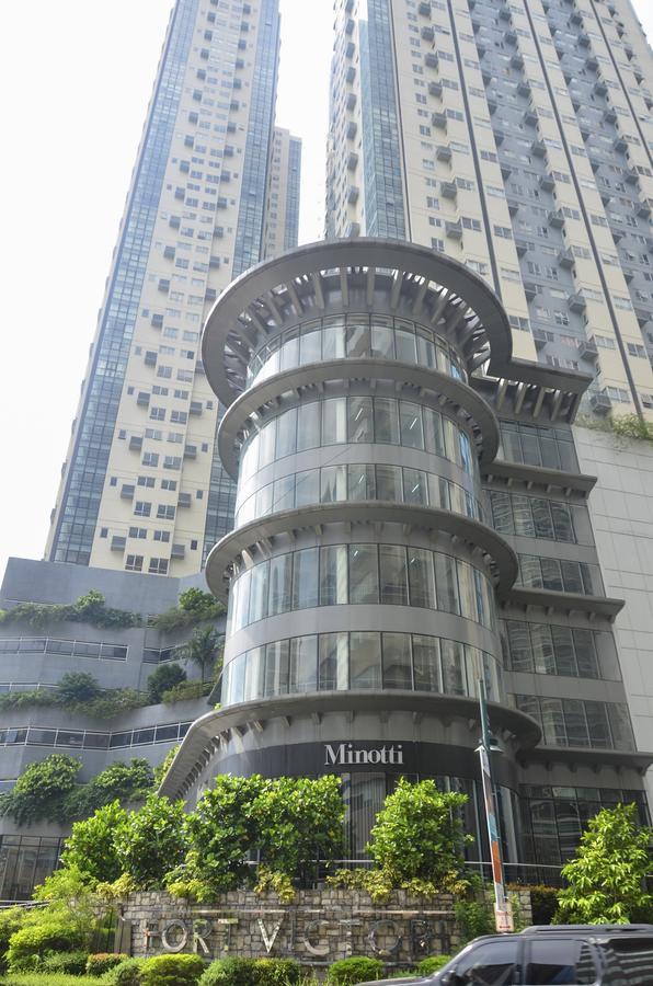 Victoria Soho Suites مانيلا المظهر الخارجي الصورة
